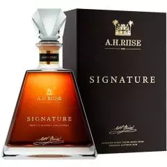 A.H. Riise Signature -  Ekstra sød sukkerrørsbaseret spiritus